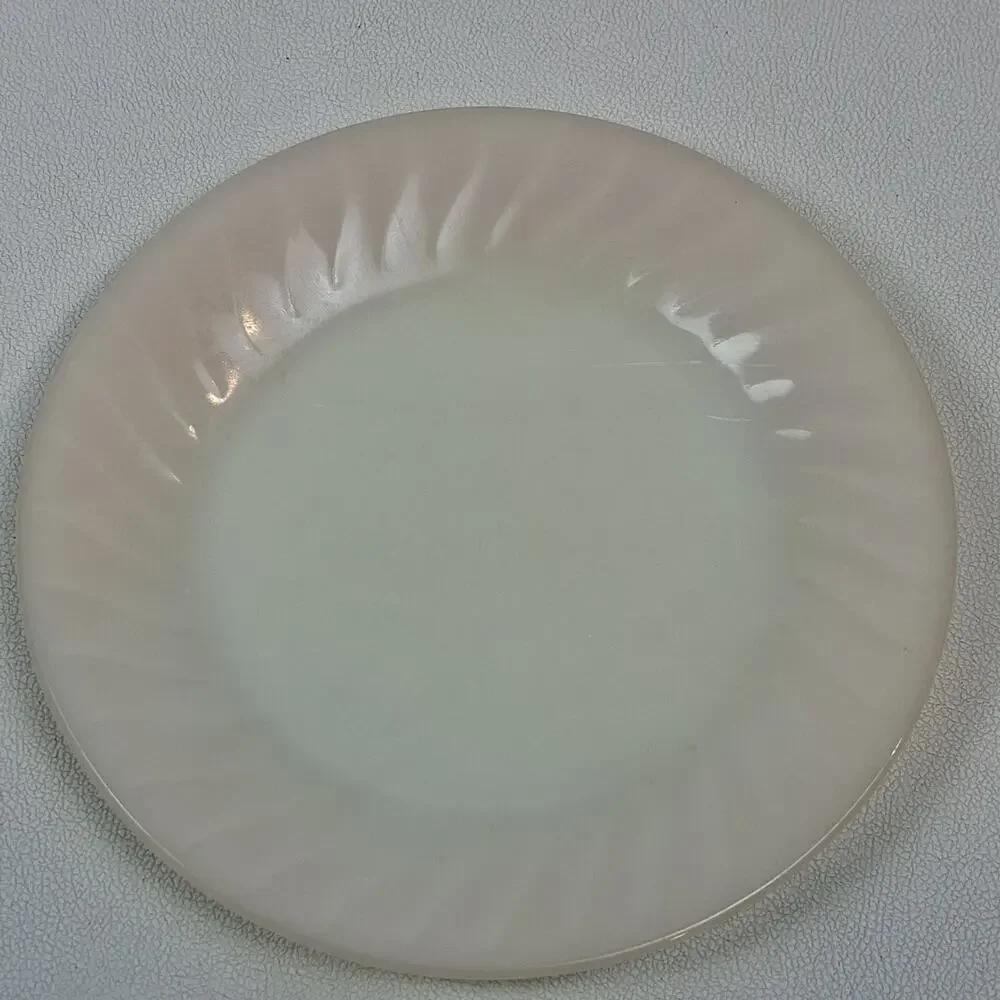 Fire-King Swirl Dinnerware Dinner Plate Ivory 7.5